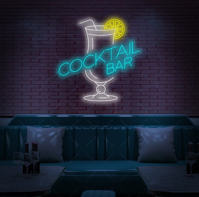 Cocktails Bar Neon Sign